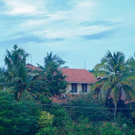La Exotica Hotell Varkala Exteriör bild