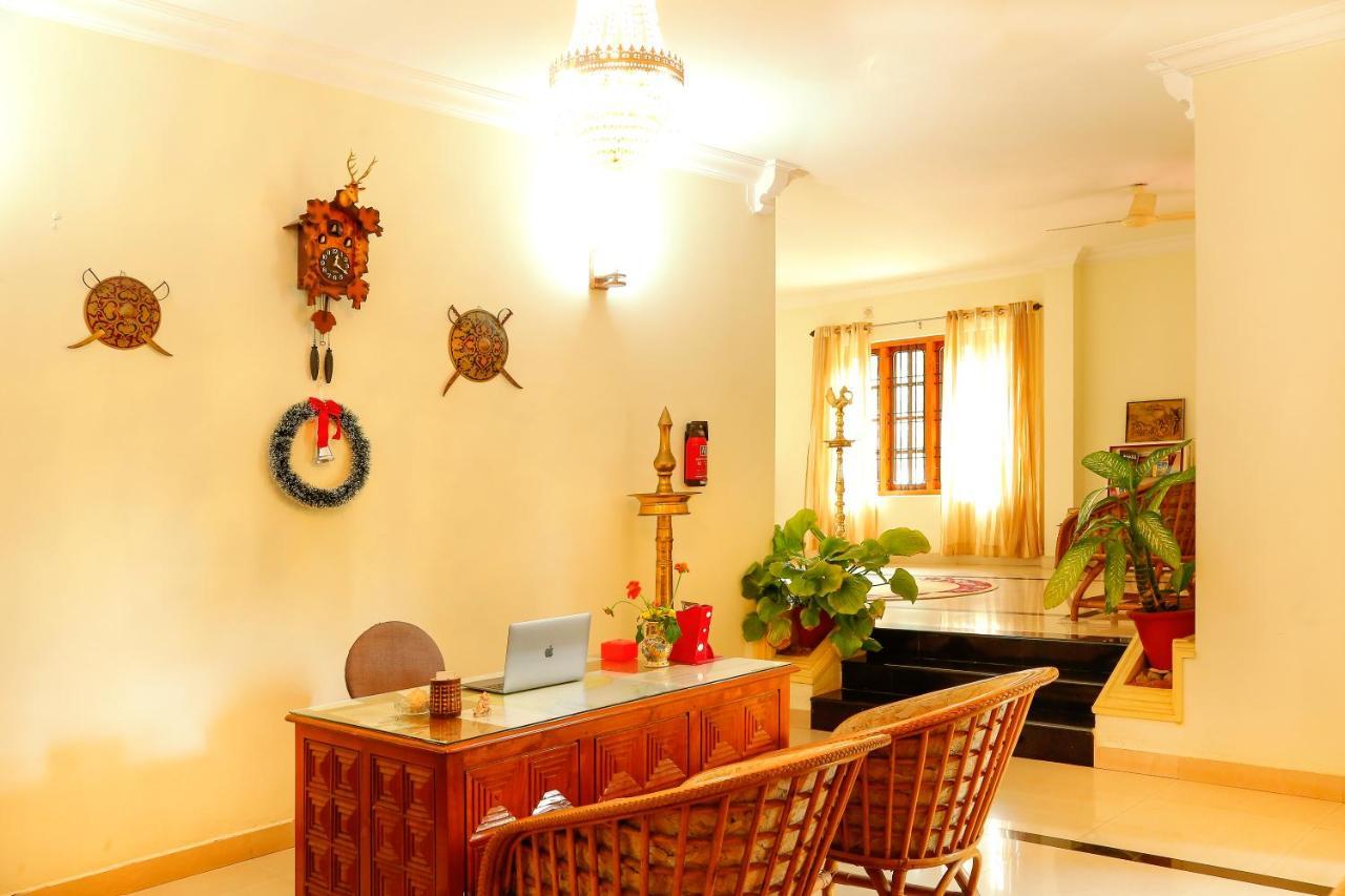 La Exotica Hotell Varkala Exteriör bild